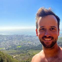 und nimmt sich gerne mal Zeit für das ein oder andere Selfie