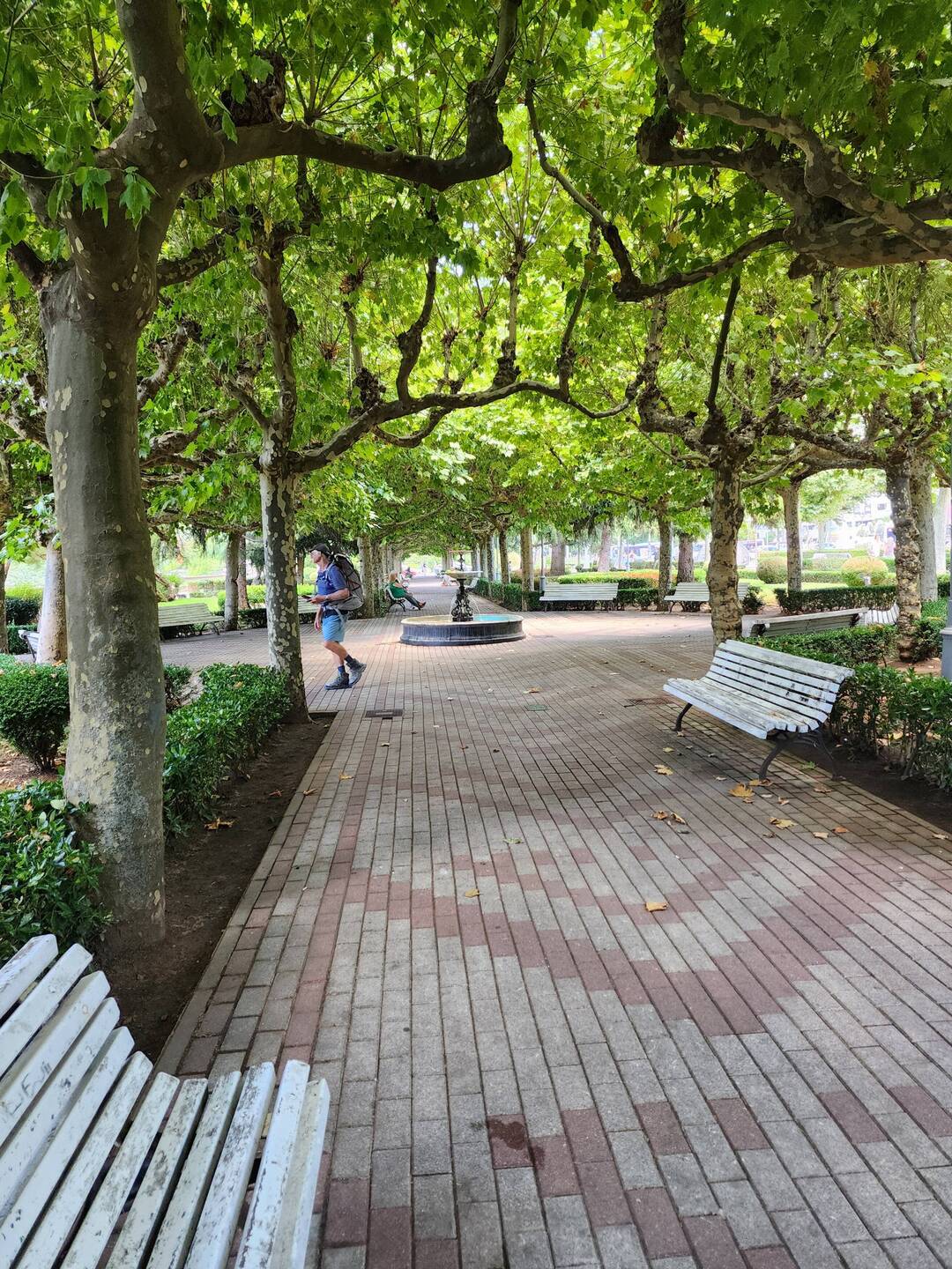 Nice park on our way to the albergue