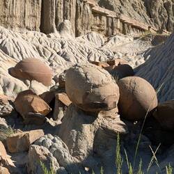 Cannonballs stone formations