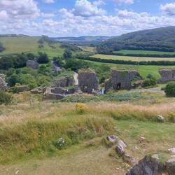 Auch Rock of Dunamase