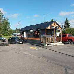 Viele Coffee-shops entlang den Strassen - leider meist nur Drive-through
