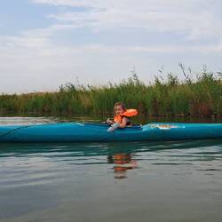 Witer geits ir Kategorie "Newcomer" im Einzel Kayak....