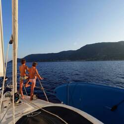 A l'approche de l'île Giglio après une belle nav' de 40 miles depuis l'île d'Elbe