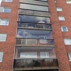Many apts in Rovaniemi, all of which have enclosed balconies due to the cold weather