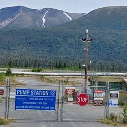 Trans Alaska Pipeline - eine der letzten Pumpstationen vor Valdez