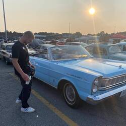 Leander und ein cooler Oldtimer!