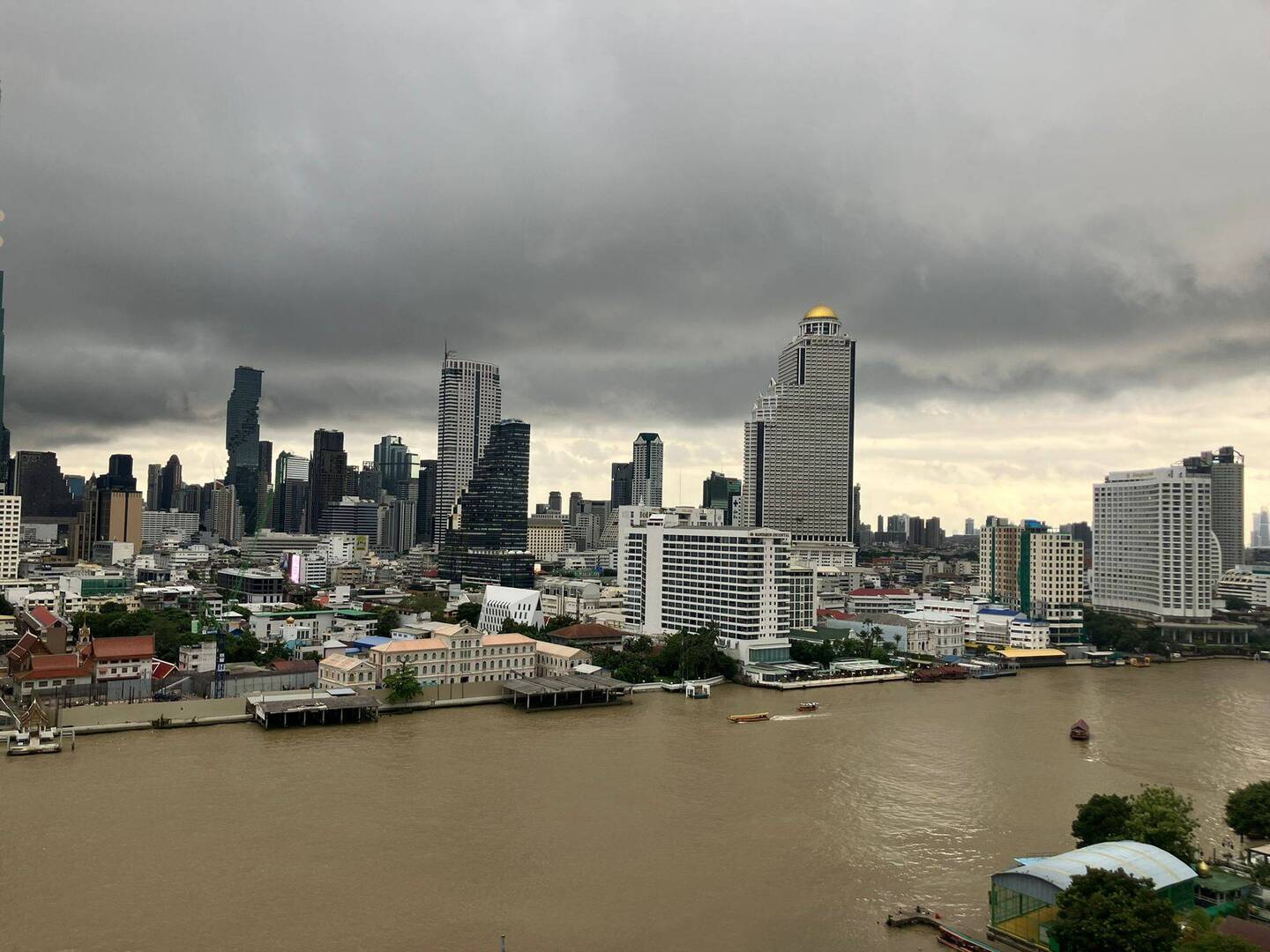 Rainy-season-skyline