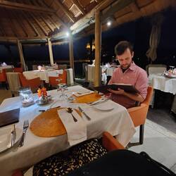 Andi entscheidet sich für das Lamm