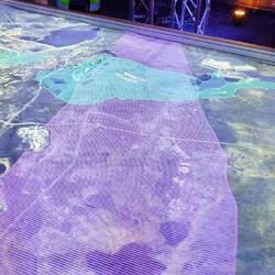 Lila Samigelände. Grün eine neue Miene.