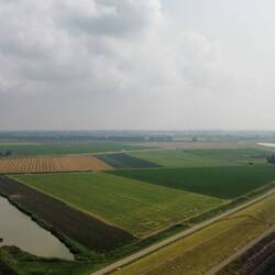 Die ersten Drohnen Aufnahmen in diesen Ferien.... Richtung Osten...