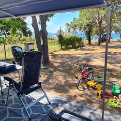 Bevor unsere Nachbarn kamen hatten wir Meerblick 😅