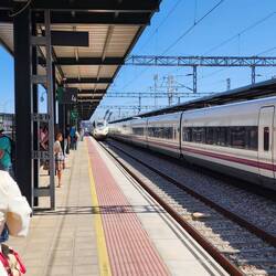 Here comes my train to Sarria