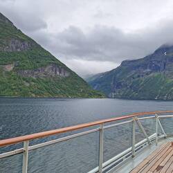 Einmal noch links abbiegen, dann beginnt der Fjord.