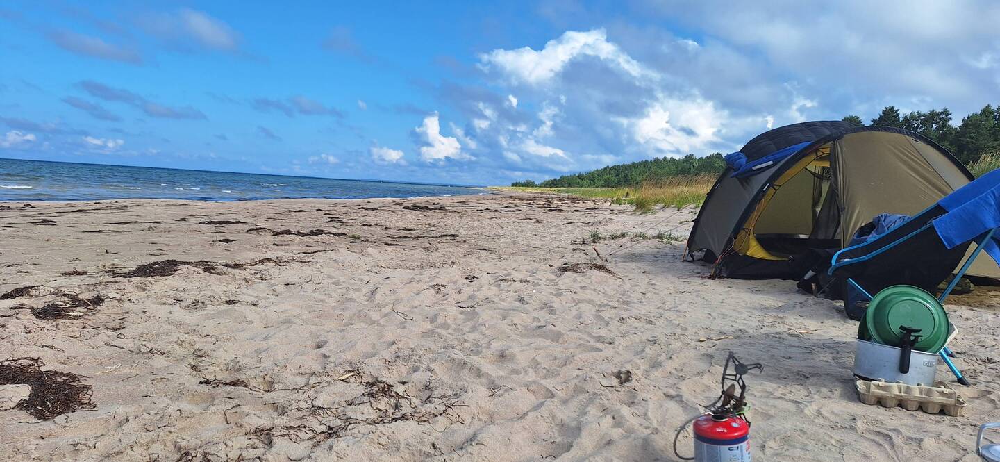 Am Morgen danach. Keine Ameisen dafür überall Sand