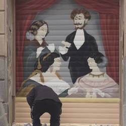 Der Künstler am Werken