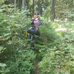 Das mit der Abfahrt nach dem langen Anstieg hatten wir uns anders vorgestellt.