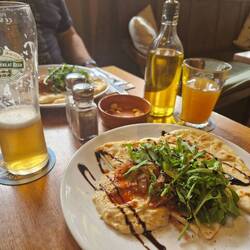 A light lunch at the Samuel Smith's pub