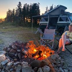 Fast überall problemlos möglich: Lagerfeuer direkt am Stellplatz