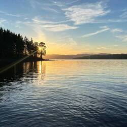 ..dürfen auch einem traumhaften Sonnenuntergang beiwohnen.