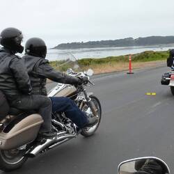 Darrly got many digs in the ribs from Mel for being on the wrong side of the road LOL