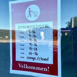 Ich bin froh, dass morgen nicht Samstag oder sogar Sonntag ist. 😳