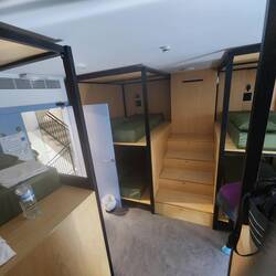 Pretty funky set up of bunks!!