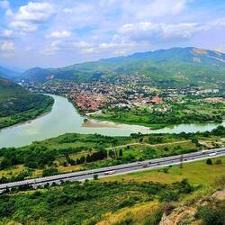 Fluss Aragwi in den Fluss Kura