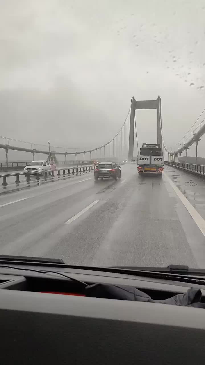 Der Tag beginnt mit heftigem Regen 🌧️🌧️🌧️