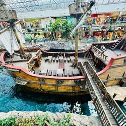 West Edmonton Mall