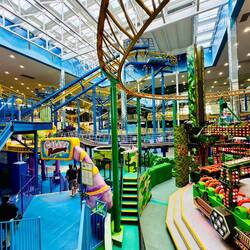 Vergnügungspark in der West Edmonton Mall