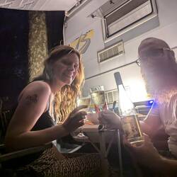 Den Wein hatten wir von den Vorbesitzern noch bekommen, für einen besonderem Brenda-Anlass