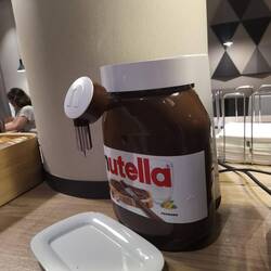 Nutella mit "Ausgießer"👍