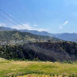 Hängebrücke als Touristenattraktion
