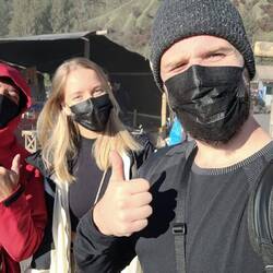 Auf geht's zum Krater Rand 😷 (Masken sind wichtig)