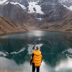Laguna Carhuacocha