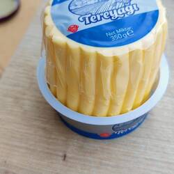 Wir haben leider noch keine Butter gefunden. Nur Margarine...