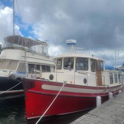 We are docked beside a boat from Port Elgin. We've met them at anchorages over the years.