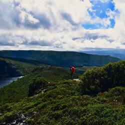 Simone au dessus de Crater Lake