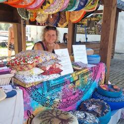 Hier hab ich ein kleines Sitzkissen mitgenommen