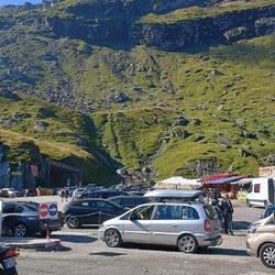 Huipulla riitti jo aamustakin porukkaa