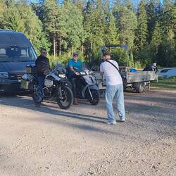 Gerade 18.30 Uhr: Presse- u. Fototermin für die hiesige Tageszeitung