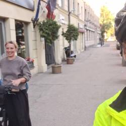 Start zur Heimreise vorm Hotel in Riga