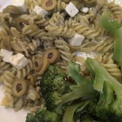 Hmm pesto pastaa