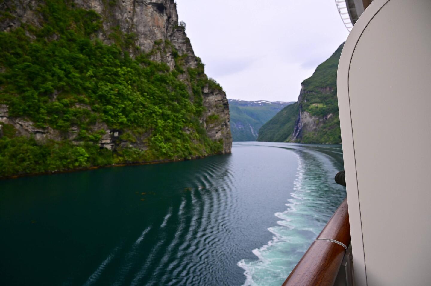 Sailing up the fjord, around six am, careful steering required