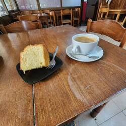 Snack time: coffee and lemon cake