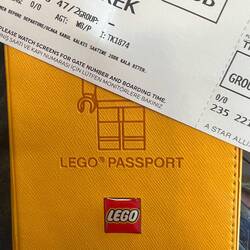 ✈️