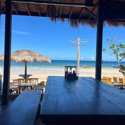 Auch in der Bar, in der gefeiert wurde, kamen Paradiesgefühle auf