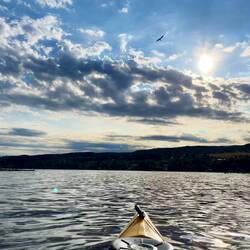 ..auspacken und ein wenig den See erkunden.