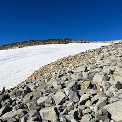 Es wird deutlich steiniger, auch wenn sich dann doch noch..