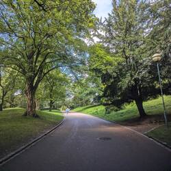 We wandered through a local pleasant park on our way down to the harbor